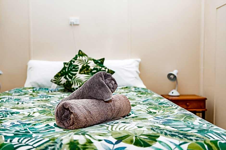 Dongara Hotel Motel