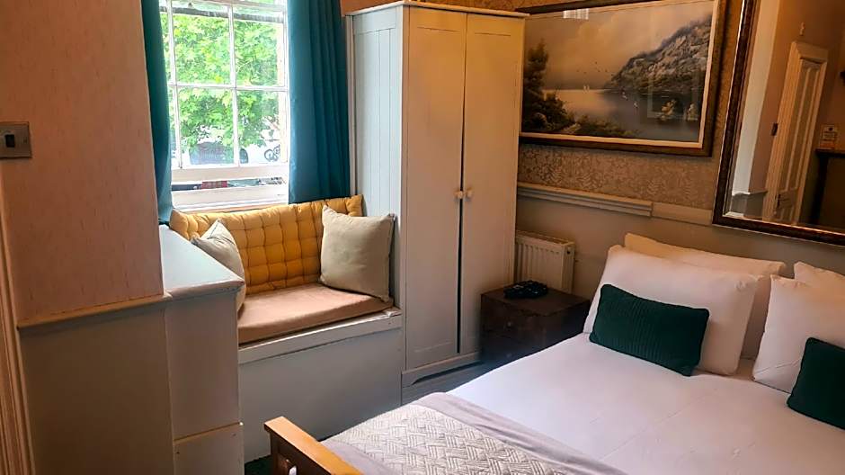 Kings Boutique Hotel