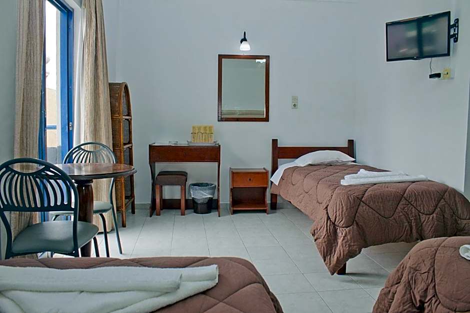 Danaos Hotel
