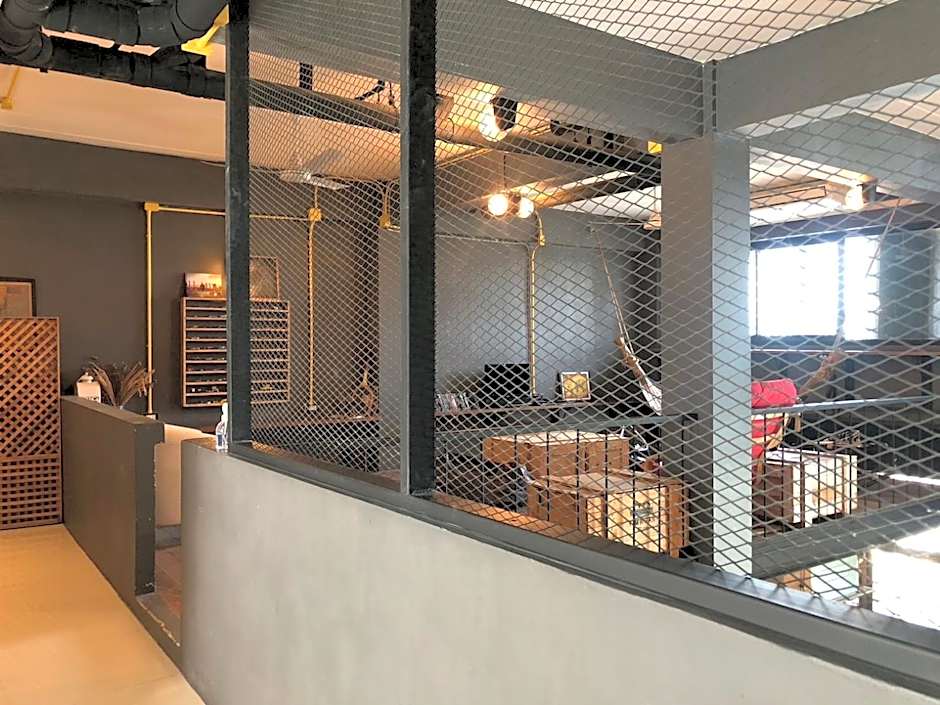 Yimwhan Hostel & Cafe Ayutthaya