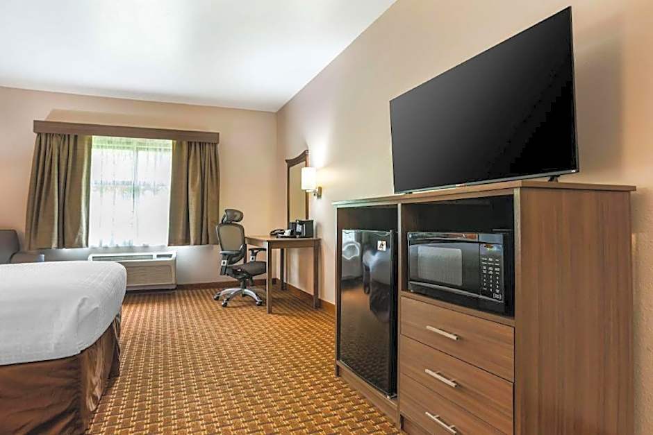 Best Western Plus Circle Inn