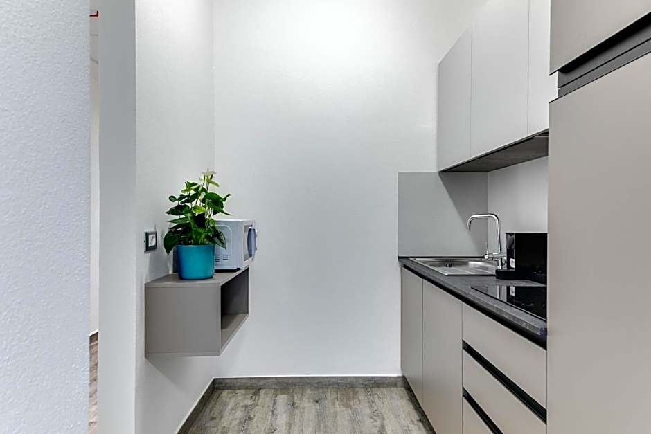 Elegance Suite Apartments - Siroli Collection