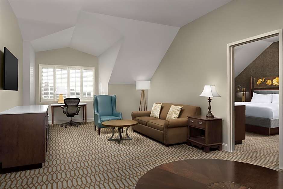 Virginia Crossings Hotel, Tapestry Collection by Hilton