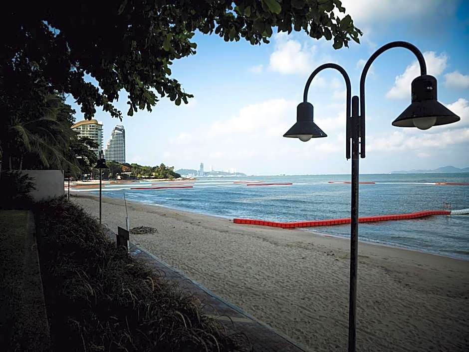 NorthPoint Pattaya Luxury Apartments GrandisVillas