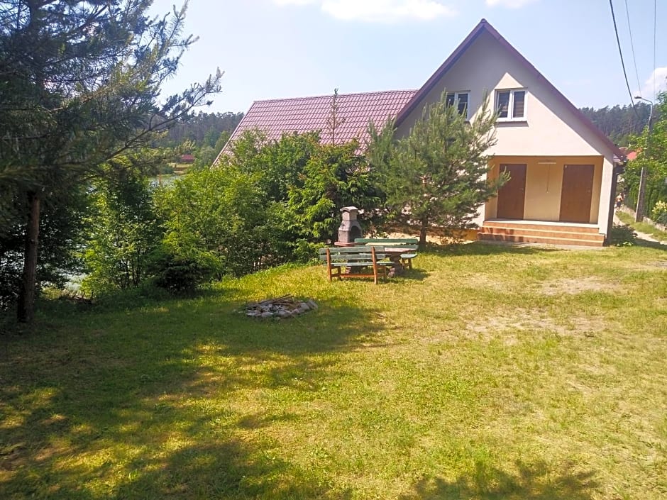 Nadbrzegiem Szczycionek - Domy całoroczne nad jeziorem