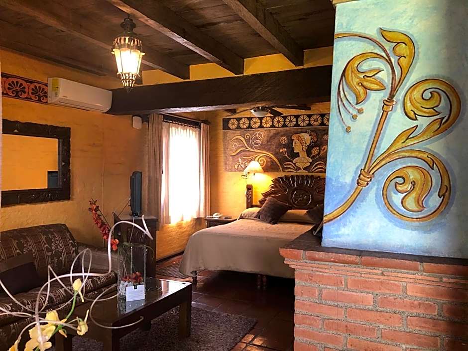 Villa San Jose Hotel & Suites