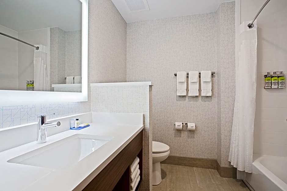 Holiday Inn Express & Suites Niceville - Eglin Area By IHG