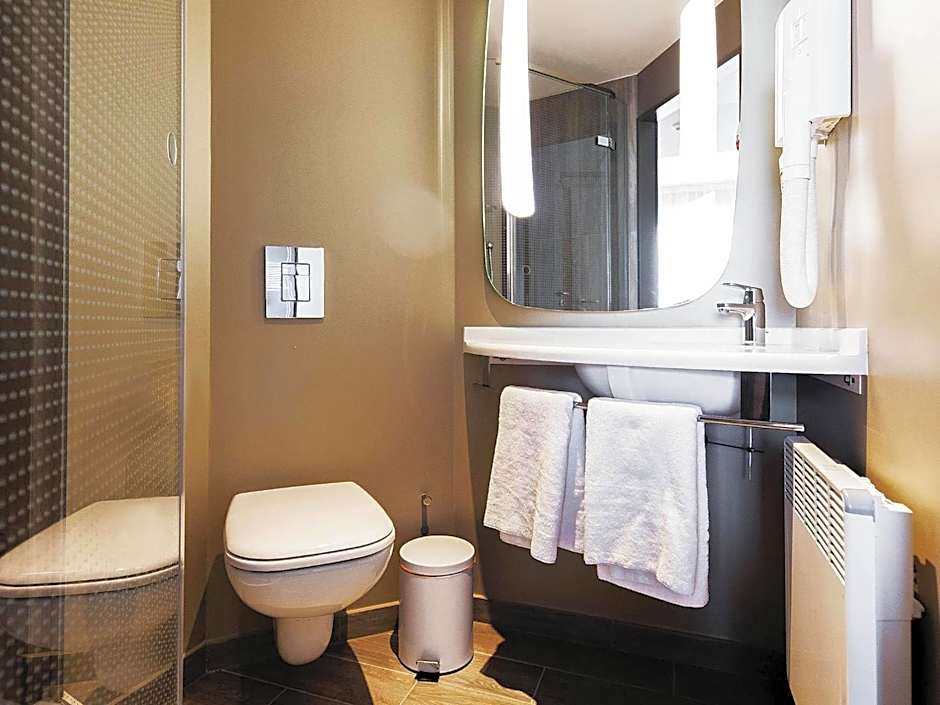 Ibis Poznan Polnoc