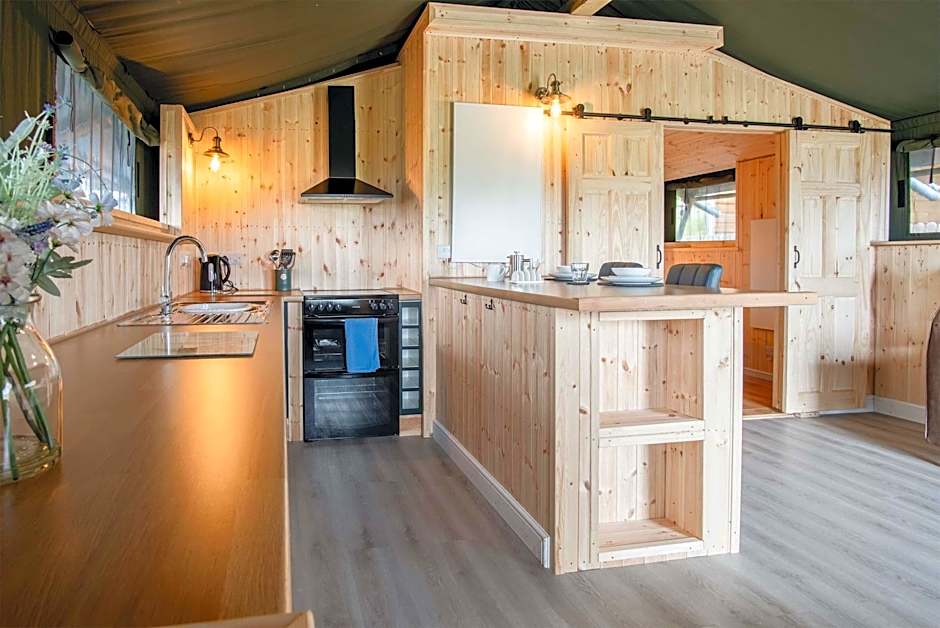 Paviland - Safari Glamping Tent - Llangennith