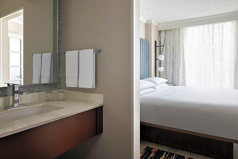 Chicago Marriott Suites Deerfield