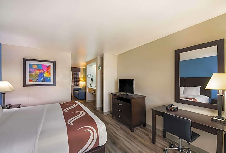Photo 1 of 7 of 1 King Bed with Sofabed Suite