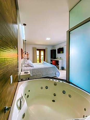 King Room with Spa Bath