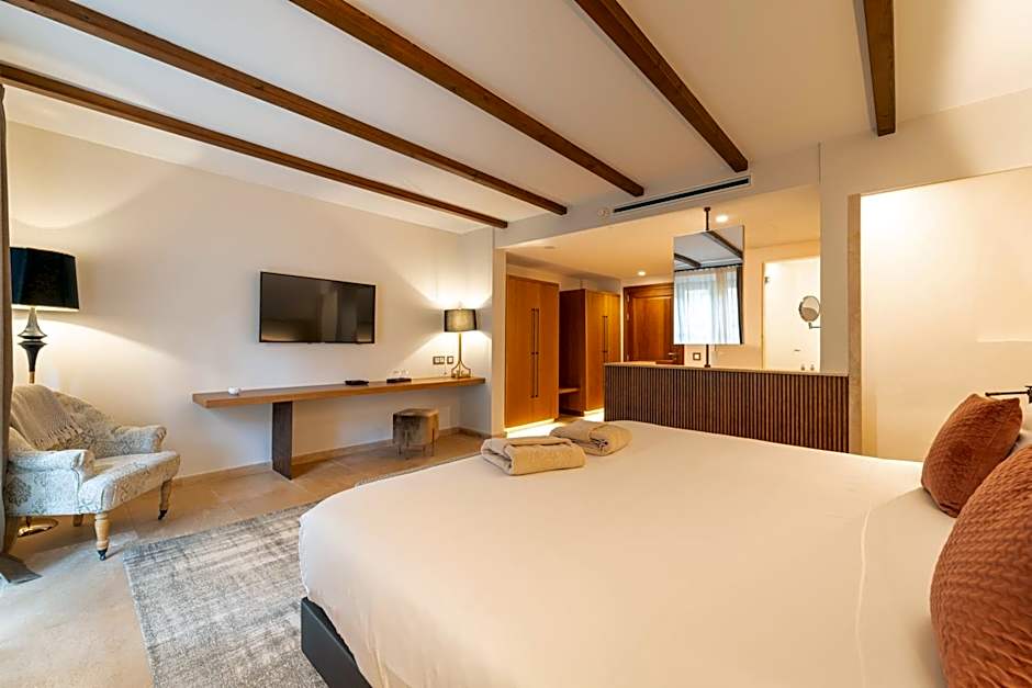 Hotel Creu de Tau Art&Spa-Adults only