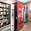 THE ATRIUM HOTEL - SFO AIRPORT FREE! - Shuttle Bus - Parking - WIFI