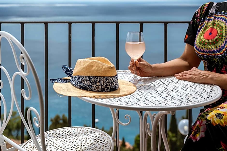 Hotel Elios Tao