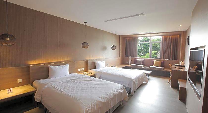 Imperial Dynasty Exquisite Hotel