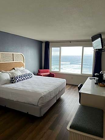 Deluxe Double Room with Sea View