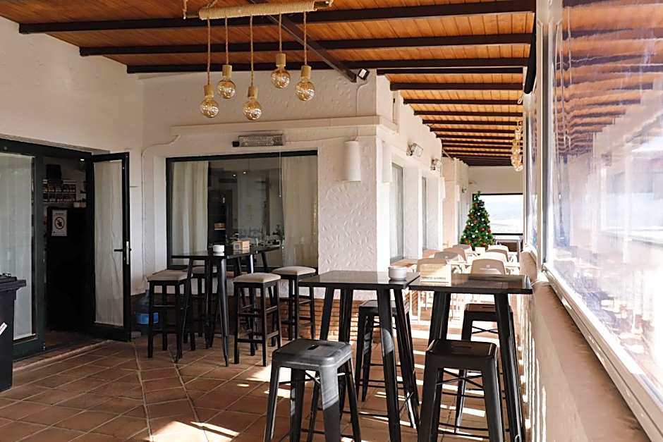Hostal Restaurante Benalup Golf