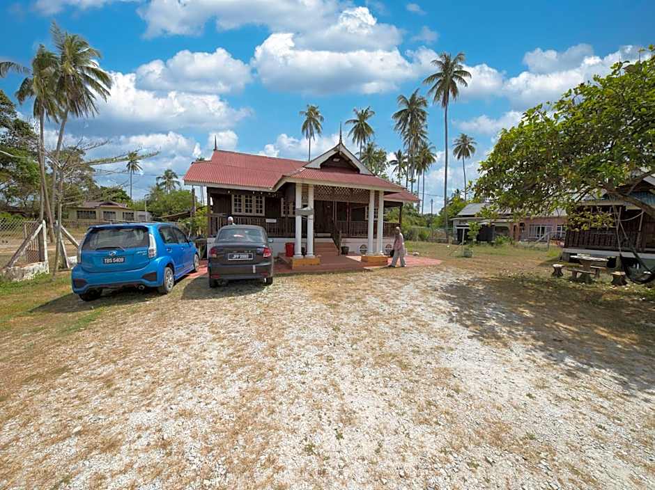 Chalet Teratak SamuderaKita
