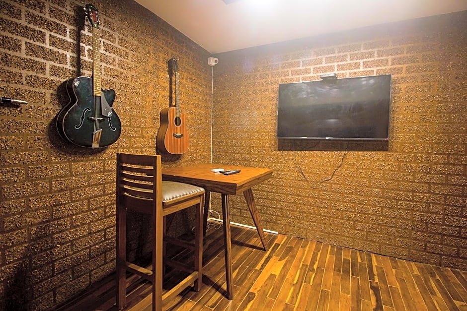 Span Suites