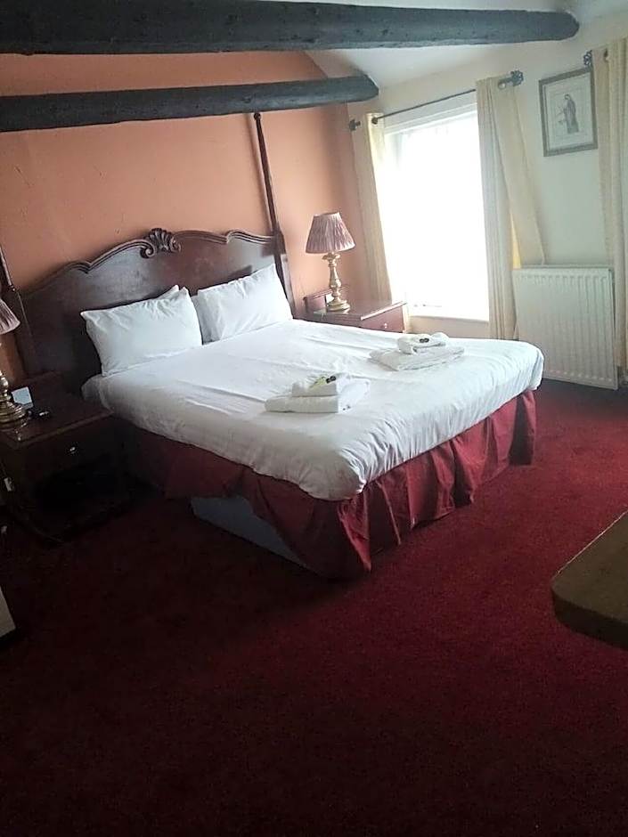The Rose and Crown Hotel