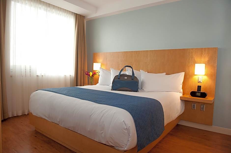 The Holman Grand Hotel
