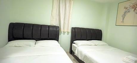 Standard Room for 4 People