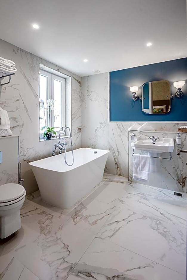 Cesca's Boutique Hotel