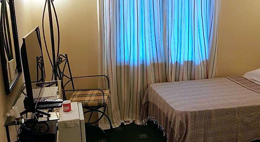 A&B Home Hotel