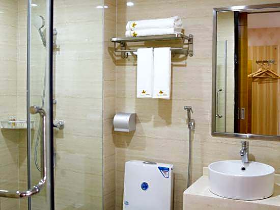 Guangzhou Jinfeng Apartment