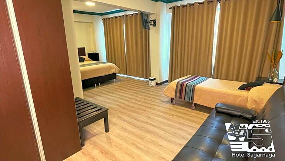 Photo 1 of 5 of Junior Suite