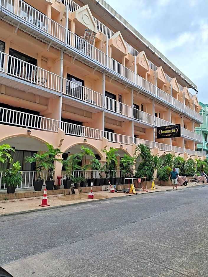 Boomerang Inn
