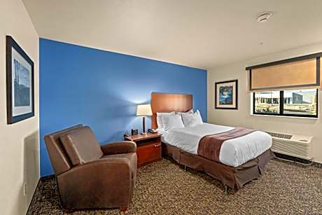 Queen Room/Hearing Accessible - Non Smoking