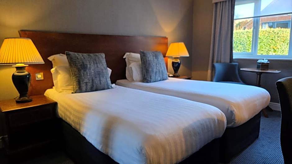 Best Western Plus Windmill Village Hotel