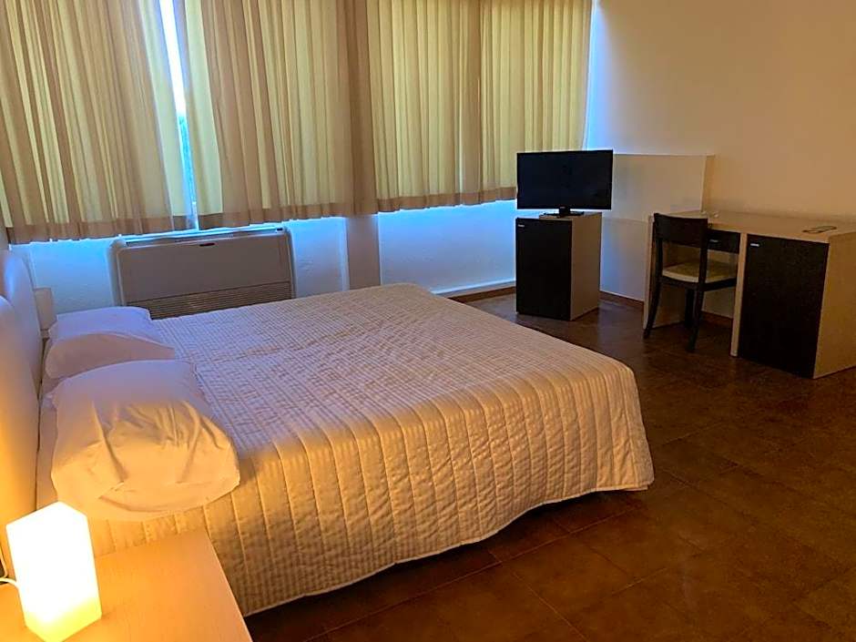 Hotel Deanna Golf