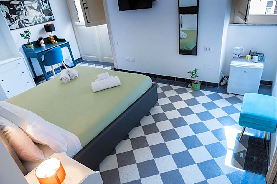 AUSA suites