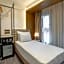 Smart and Simple Hotel Karakoy