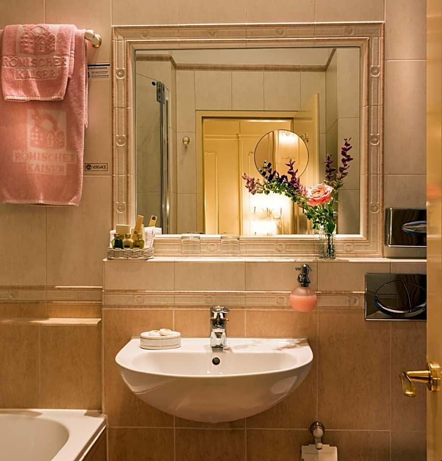 Schlosshotel Römischer Kaiser