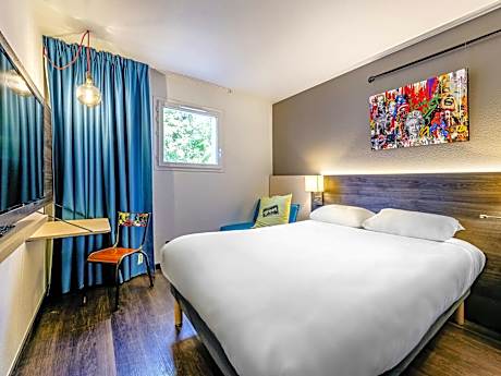 Pop Double Room with Sofa