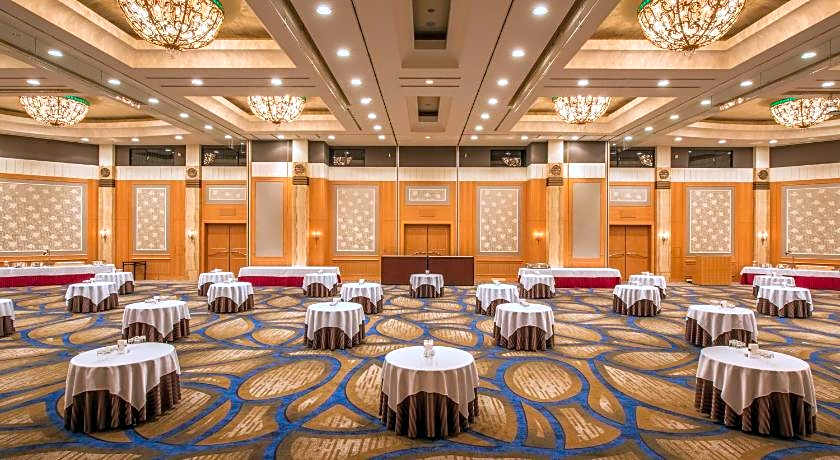 ANA Crowne Plaza Hotel Grand Court Nagoya By IHG