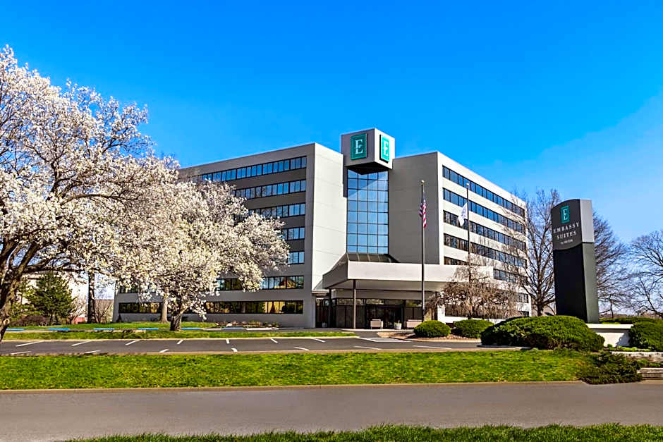 Embassy Suites By Hilton Hotel Kansas City-Overland Park