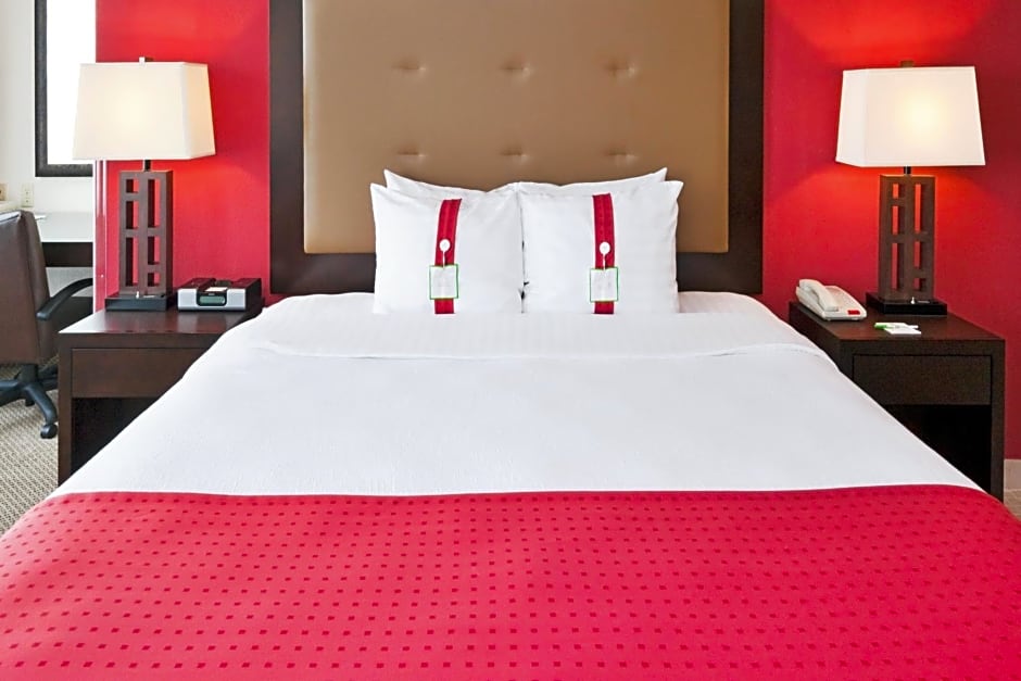 Holiday Inn Hotel & Suites Waco Northwest, an IHG Hotel