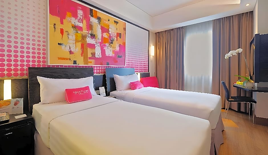 Brits Hotel Puri Indah