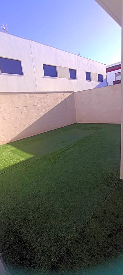 APARTAMENTO TURISTICO EN LEBRIJA