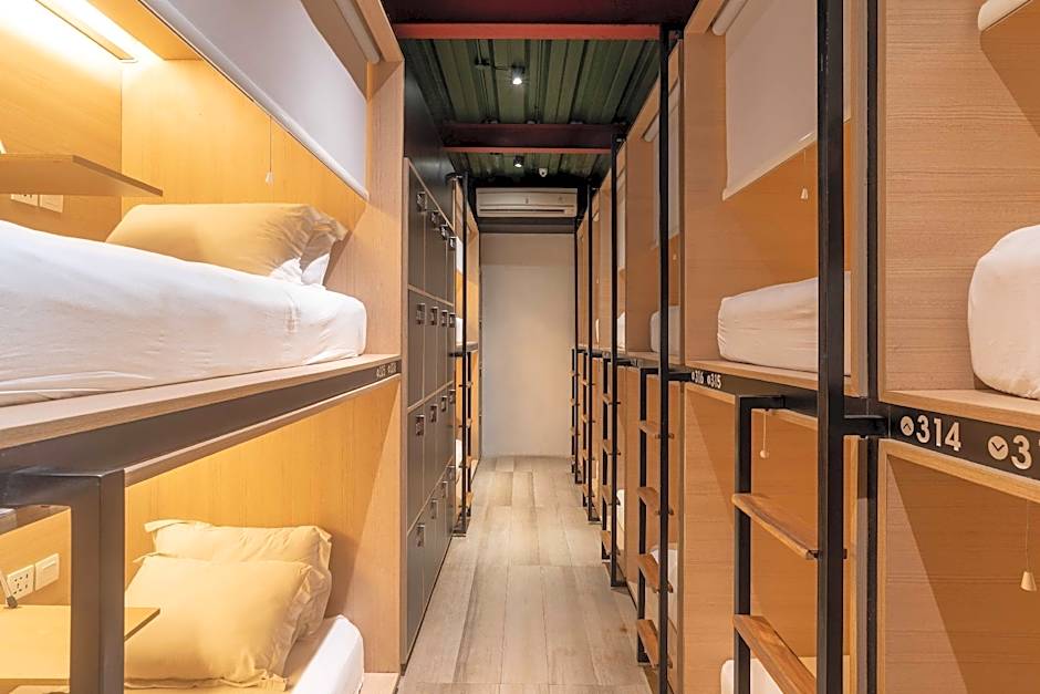 M Boutique Hostel Legian