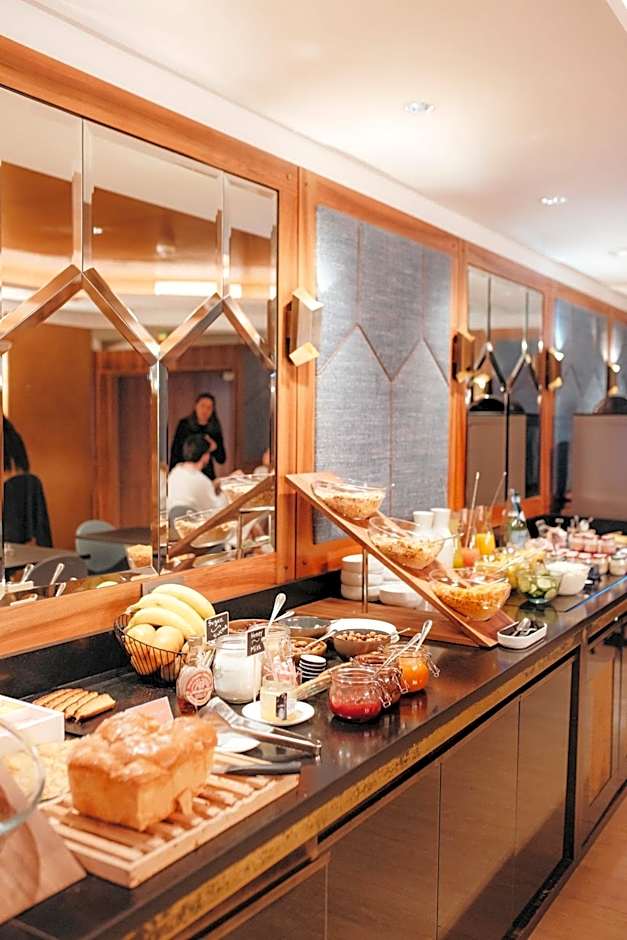 Hôtel Eiffel Blomet