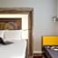 Novotel Newcastle Airport