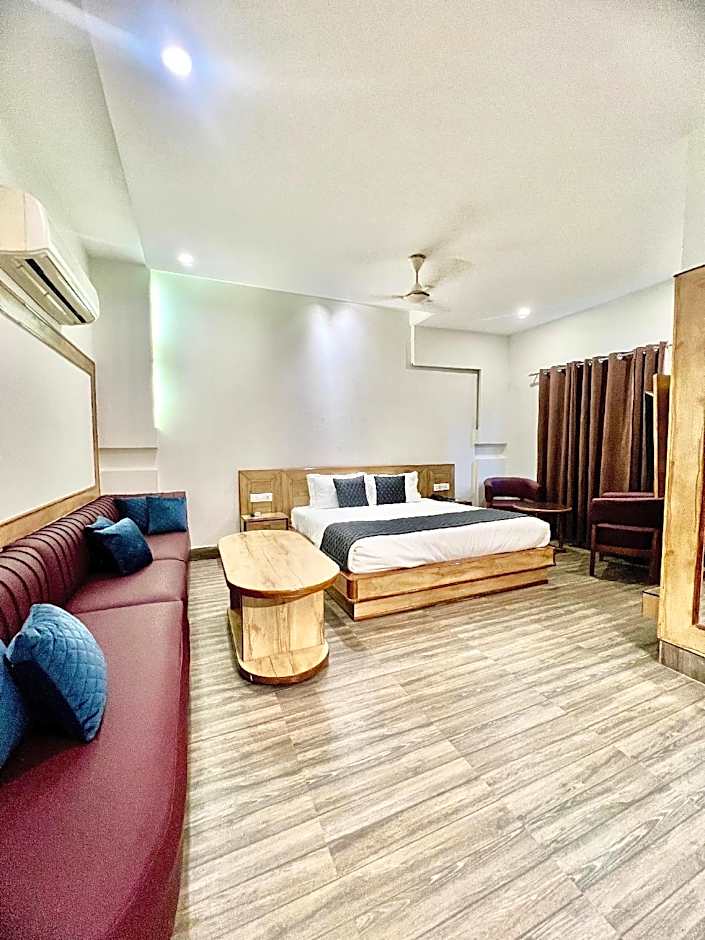 Hotel Gopinath The Grand