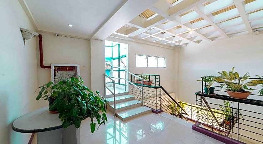 RedDoorz Plus @ Poblacion District Davao