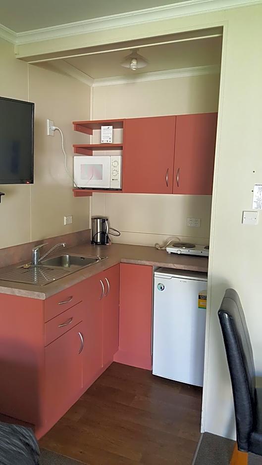 High Country Lodge, Motels & Backpackers